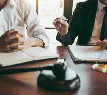 القضايا الادارية